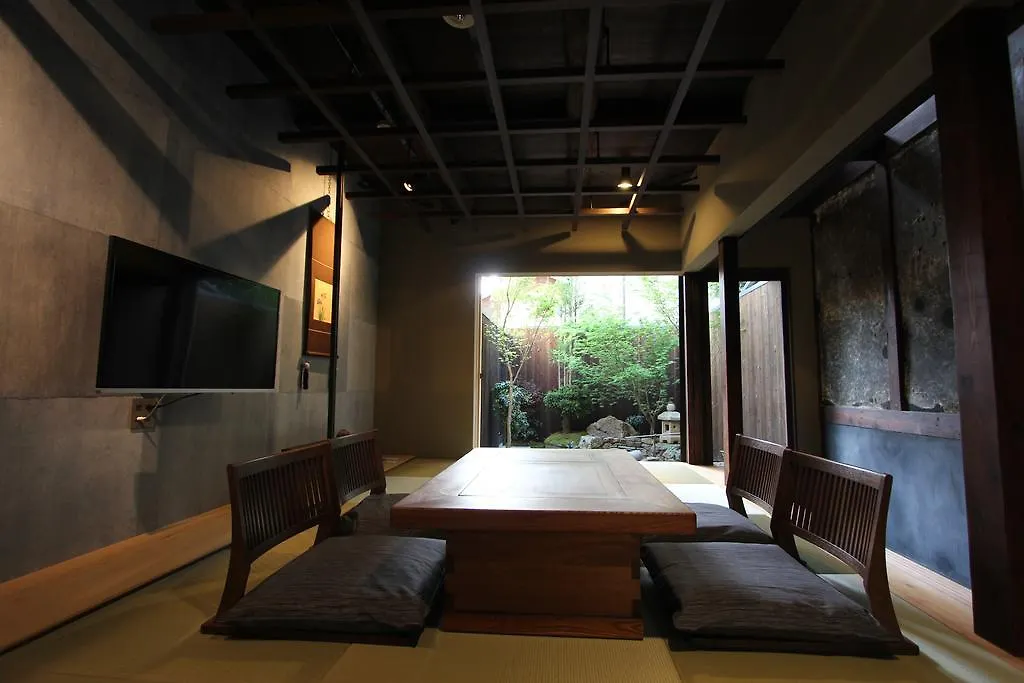 京都旅庵　然 京町家の宿 京都市