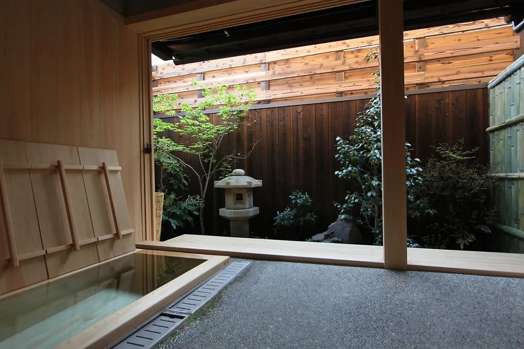 *** ゲストハウス 京都旅庵　然 京町家の宿 日本